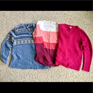 Lot of Motherhood Maternity Sweaters - Size Medium